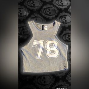 78 active cropped tank styled, brand new NWT DIVIDED grey tank top cropped top!